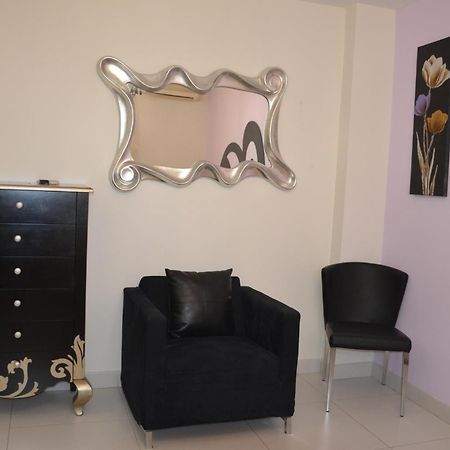 Hostal Mont Royal Alicante Eksteriør billede