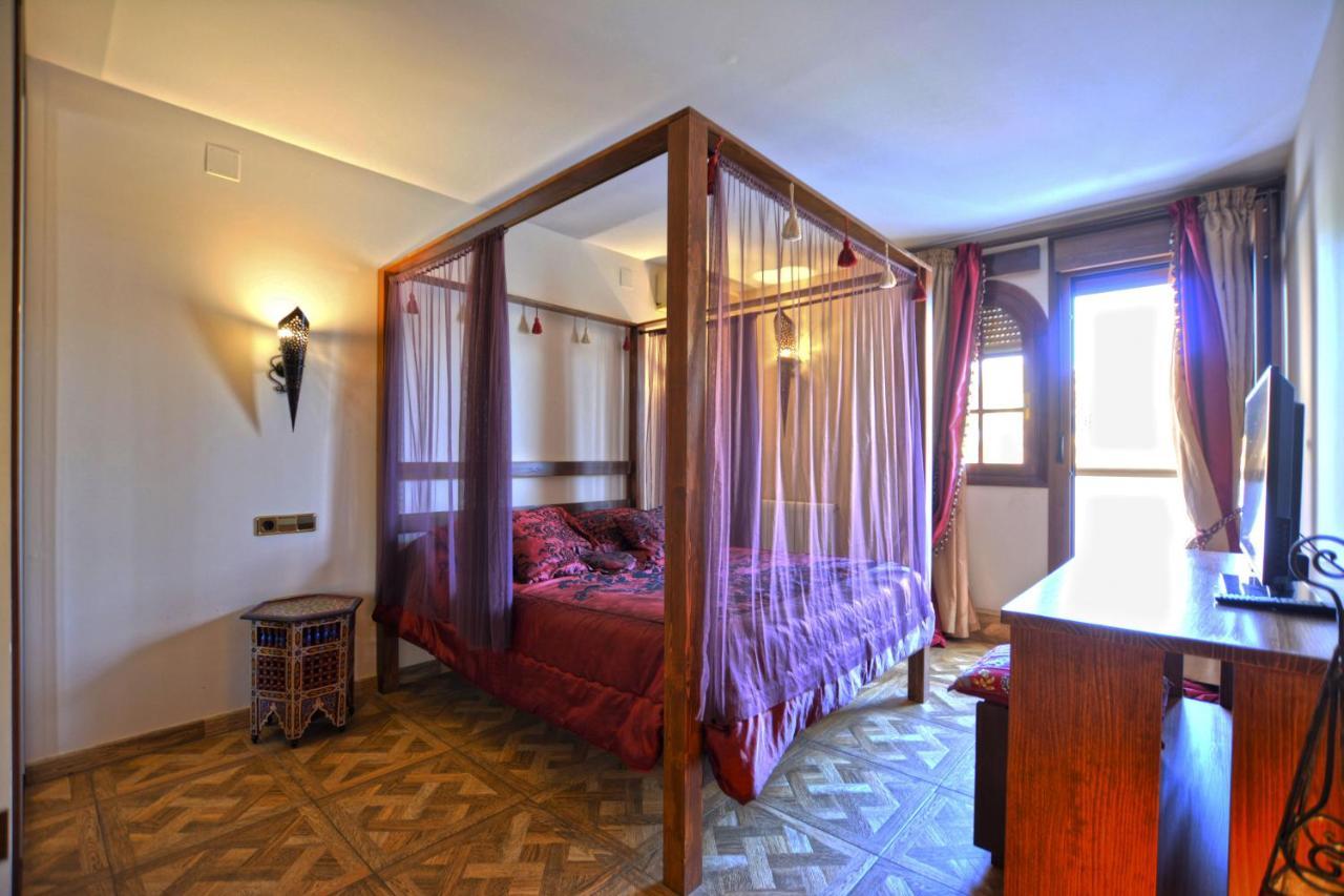 Hostal Mont Royal Alicante Eksteriør billede